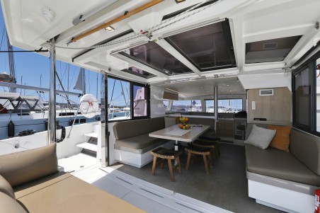 Catana Group Bali 4.1 - 4 + 1 cab. Wendy