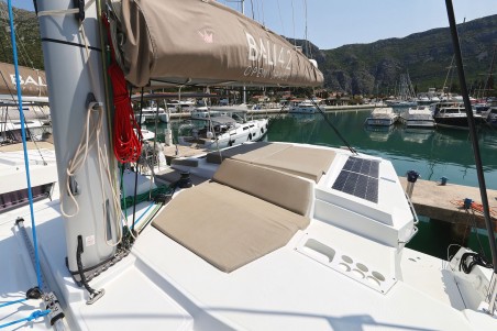 Catana Group Bali 4.2 - 4 + 1 cab. Aglaia
