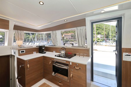 Catana Group Bali 4.2 - 4 + 1 cab. Aglaia