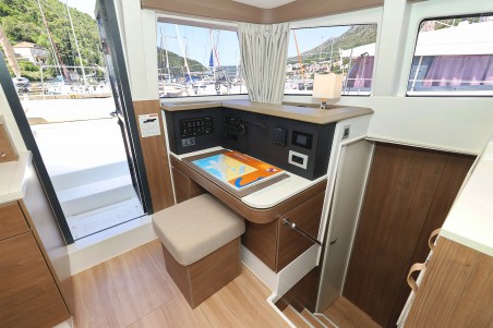 Catana Group Bali 4.2 - 4 + 1 cab. Aglaia