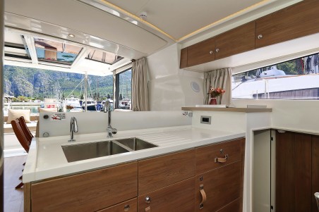 Catana Group Bali 4.2 - 4 + 1 cab. Aglaia