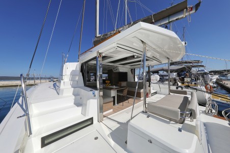 Catana Group Bali 4.2 - 4 + 1 cab. Altair
