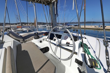 Catana Group Bali 4.2 - 4 + 1 cab. Altair