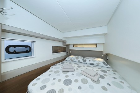 Catana Group Bali 4.2 - 4 + 1 cab. Altair