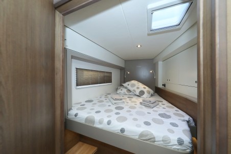 Catana Group Bali 4.2 - 4 + 1 cab. Altair