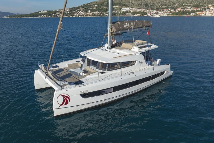 Catana Group Bali 4.2 - 4 + 1 cab. Bellatrix
