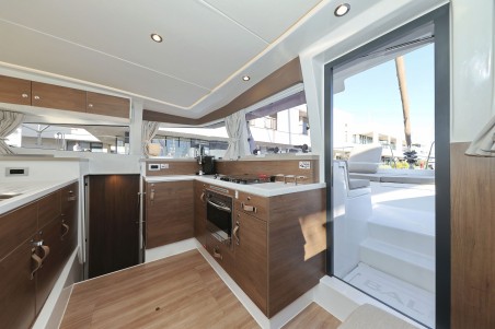 Catana Group Bali 4.2 - 4 + 1 cab. Bellatrix