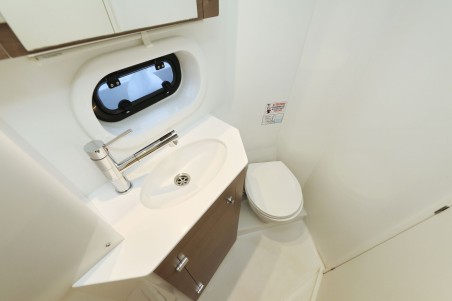 Catana Group Bali 4.2 - 4 + 1 cab. Bellatrix