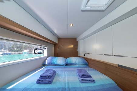 Catana Group Bali 4.2 - 4 + 1 cab. Chèrie