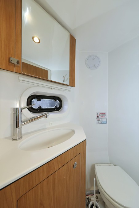 Catana Group Bali 4.2 - 4 + 1 cab. Chèrie