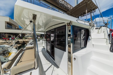 Catana Group Bali 4.2 - 4 + 1 cab. Liesbeth