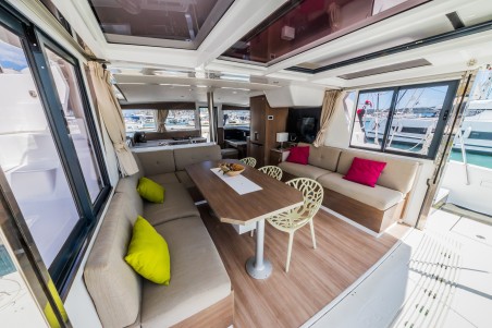 Catana Group Bali 4.2 - 4 + 1 cab. Liesbeth