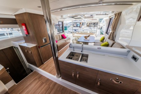 Catana Group Bali 4.2 - 4 + 1 cab. Liesbeth