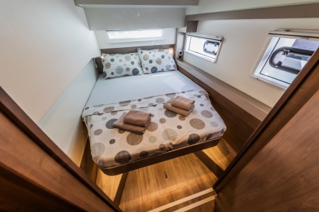 Catana Group Bali 4.2 - 4 + 1 cab. Liesbeth