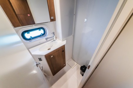 Catana Group Bali 4.2 - 4 + 1 cab. Liesbeth