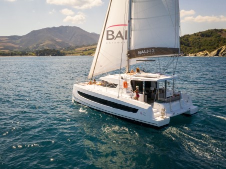 Catana Group Bali 4.2 - 4 + 1 cab. Tina
