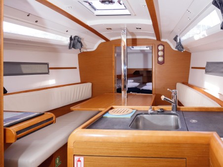 Jeanneau Sun Odyssey 349 - 3 cab. Siberia