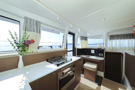 Catana Group Bali 4.2 Clair de Lune