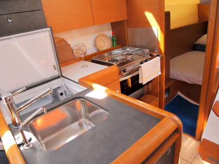 Jeanneau Sun Odyssey 349 - 3 cab. Siberia