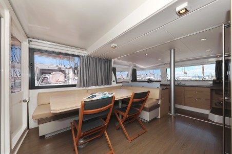 Catana Group Bali 4.3 - 4 + 2 cab. Summer Loft