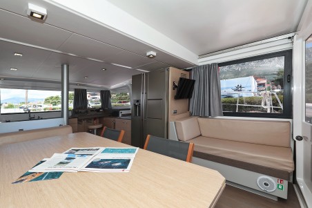 Catana Group Bali 4.3 - 4 + 2 cab. Summer Loft