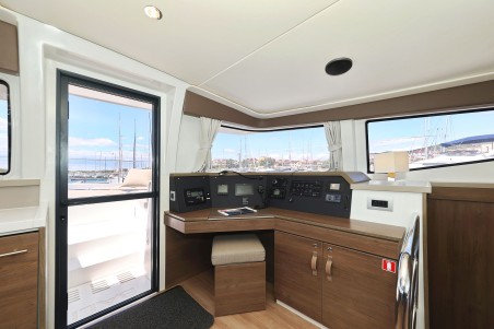 Catana Group Bali 4.4 - 4 + 1 cab. Algol