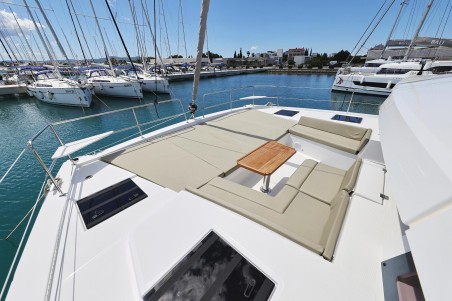 Catana Group Bali 4.4 - 4 + 1 cab. Breeze