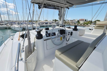 Catana Group Bali 4.4 - 4 + 1 cab. Breeze