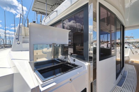 Catana Group Bali 4.4 - 4 + 1 cab. Breeze