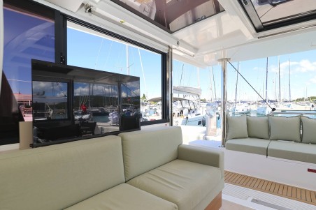 Catana Group Bali 4.4 - 4 + 1 cab. Breeze