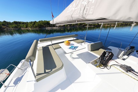 Catana Group Bali 4.4 - 4 + 1 cab. Mela