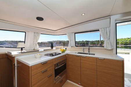 Catana Group Bali 4.4 - 4 + 1 cab. Mela