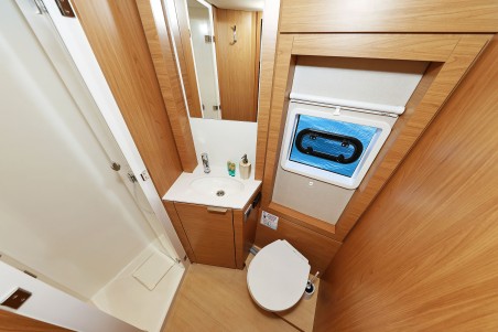 Catana Group Bali 4.4 - 4 + 1 cab. Voyager