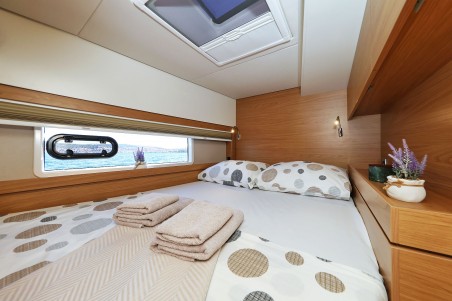 Catana Group Bali 4.4 - 4 + 1 cab. Voyager
