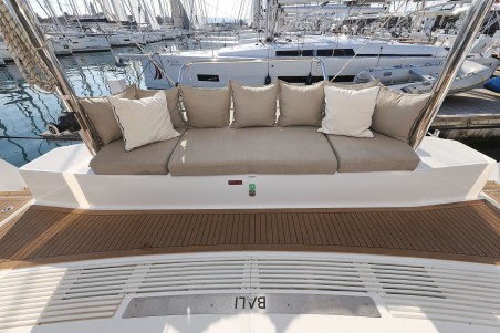 Catana Group Bali 4.4 - 4 + 2 cab. Trinity