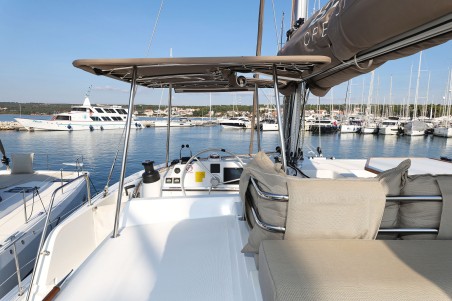 Catana Group Bali 4.4 - 4 + 2 cab. Trinity