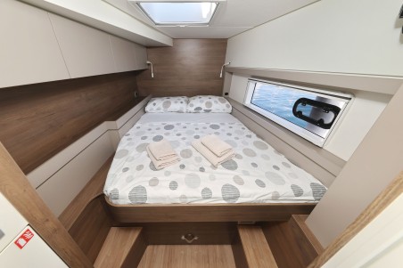Catana Group Bali 4.4 - 4 + 2 cab. Trinity