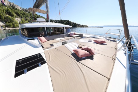 Catana Group Bali 4.5 - 4 + 2 cab. Chimaera