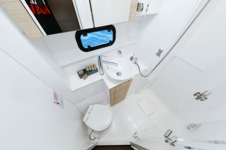 Catana Group Bali 4.5 - 4 + 2 cab. Chimaera