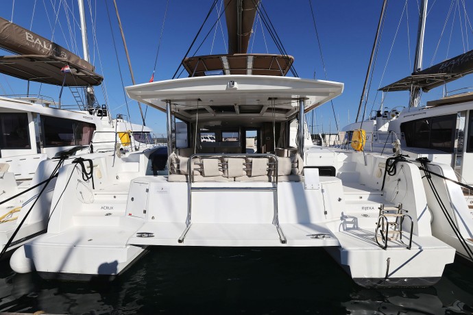 Catana Group Bali 4.6 - 5 + 1 cab. Acrux