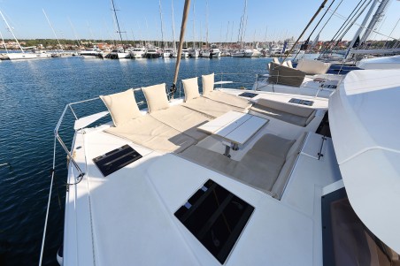 Catana Group Bali 4.6 - 5 + 1 cab. Acrux