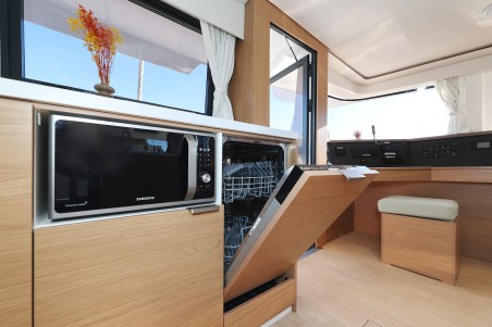 Catana Group Bali 4.6 - 5 + 2 cab. Belle Amie