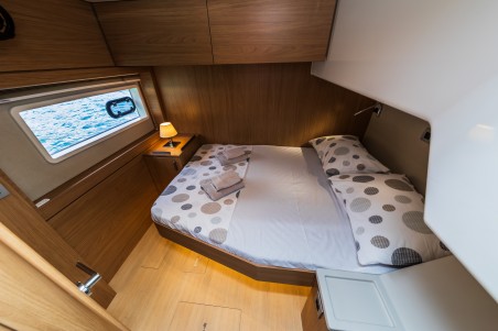 Catana Group Bali 4.6 - 5 + 2 cab. C'est la vie