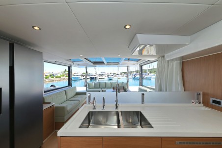 Catana Group Bali 4.6 - 5 + 2 cab. Hermine