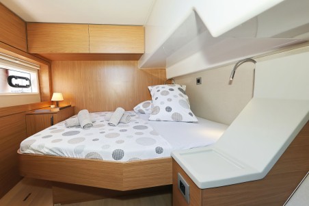 Catana Group Bali 4.6 - 5 + 2 cab. Hermine