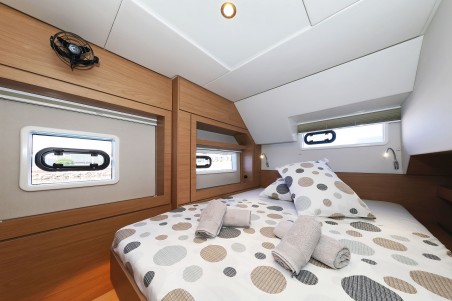 Catana Group Bali 4.6 - 5 + 2 cab. Hermine