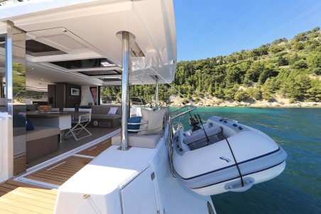 Catana Group Bali 4.6 - 5 + 2 cab. Joie de vivre