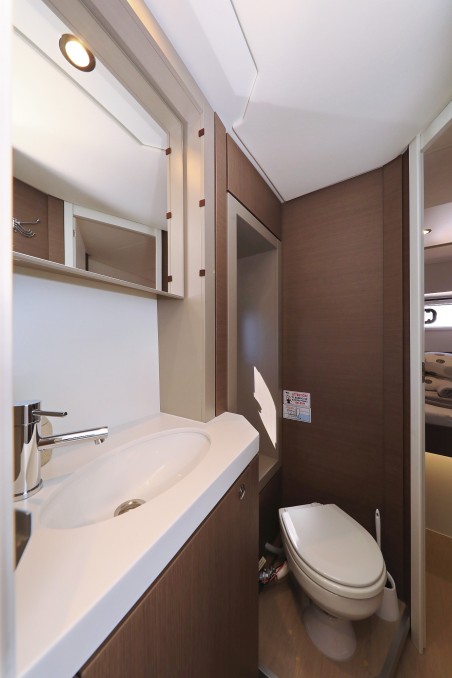 Catana Group Bali 4.6 - 5 + 2 cab. Joie de vivre