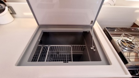 Jeanneau Sun Odyssey 490 - 5 + 1 cab. Izzy