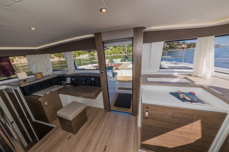 Catana Group Bali 4.8 - 5 + 2 cab Bon Vivant